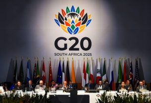 Para menteri keuangan dunia menghadiri G20 Finance Meeting 2025 di Durban, Afrika Selatan