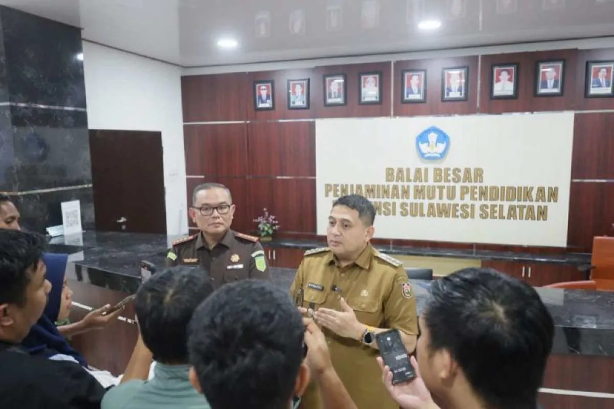 wali-kota-makassar-ingatkan-kepsek-dana-bos